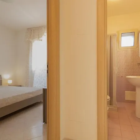Apartment App Savonarola A 250mt Da Spiagge E Movida 6p *